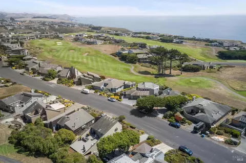 View/Area - 20970 Heron Dr, Bodega Bay, CA 94923 photo 7 of 11