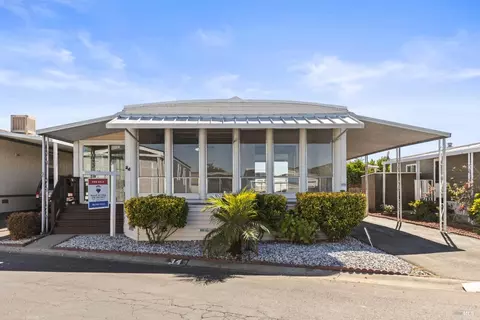 34 Catalpa St, Vallejo, CA 94589