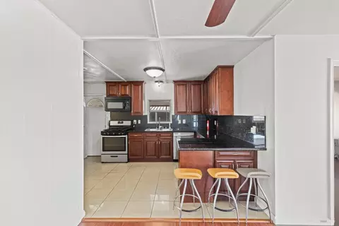 34 Catalpa St, Vallejo, CA 94589 photo 5