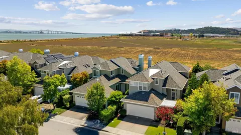 176 Baypoint Dr, San Rafael, CA 94901