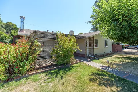 212 Adrian Way, San Rafael, CA 94903