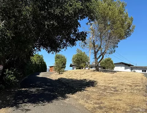 1500 Foster Rd, Napa, CA 94558