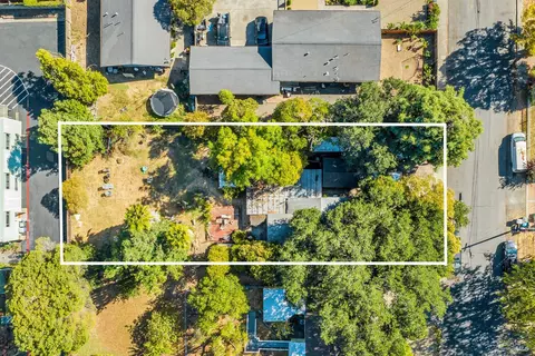 176 Almond Ave, Napa, CA 94558
