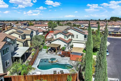 100 Carousel Way, Vacaville, CA 95688 photo 64