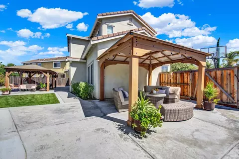 100 Carousel Way, Vacaville, CA 95688 photo 55