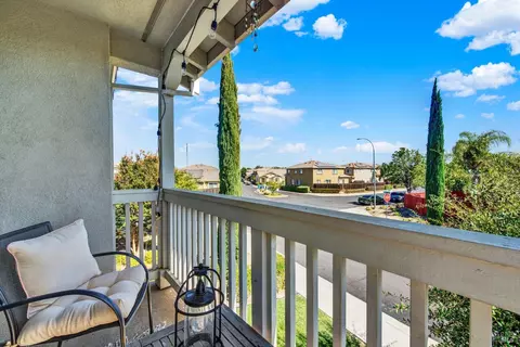100 Carousel Way, Vacaville, CA 95688 photo 46