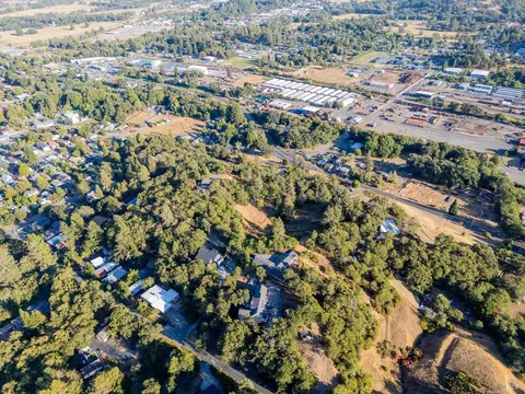 Undisclosed, Willits, CA 95490 photo 39