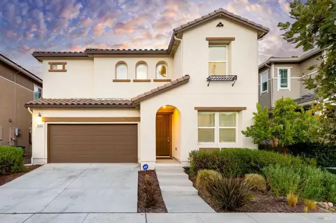 5510 Kennedy Pl, Rohnert Park, CA 94928