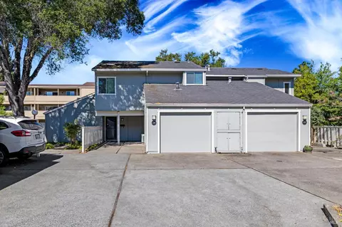 1382 Townview Ave, Santa Rosa, CA 95405
