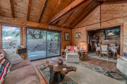 Living - 4540 Moose Rd, Ukiah, CA 95482 photo 2 of 9