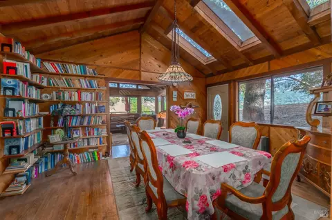 Dining - 4540 Moose Rd, Ukiah, CA 95482 photo 2 of 3