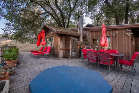 Exterior - 4540 Moose Rd, Ukiah, CA 95482 photo 4 of 7