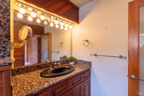 4242 Canyon Rd, Willits, CA 95490 photo 44