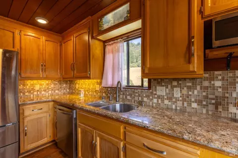 4242 Canyon Rd, Willits, CA 95490 photo 35