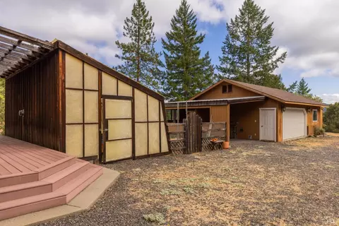 4242 Canyon Rd, Willits, CA 95490 photo 49
