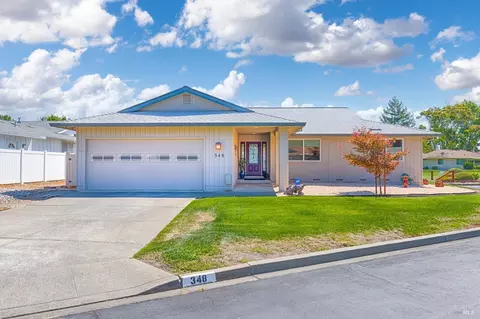 348 Oak Leaf Cir, Santa Rosa, CA 95409