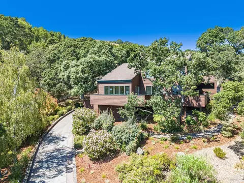 126 La Merida Ct, Novato, CA 94945