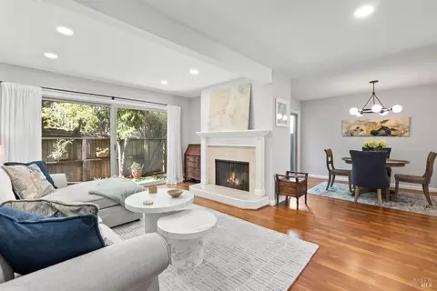 322 Sylvia Way, San Rafael, CA 94903