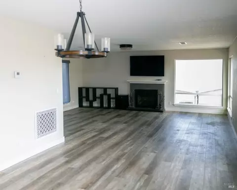 260 Scenic Dr, Vallejo, CA 94591 photo 8