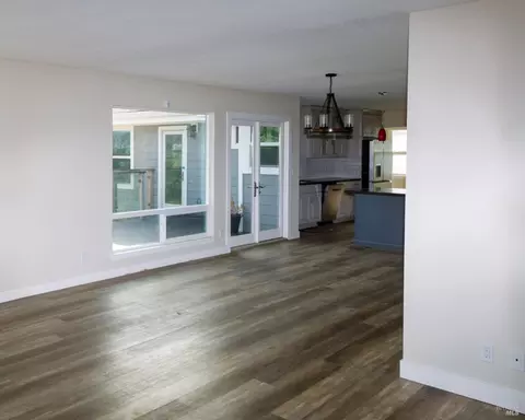 260 Scenic Dr, Vallejo, CA 94591 photo 4