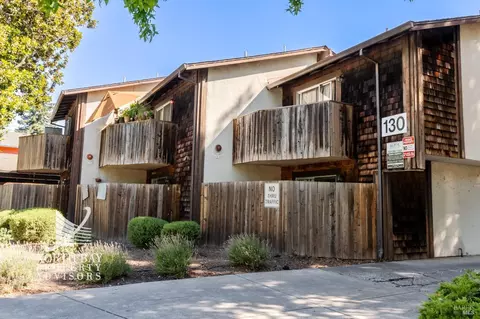 130 S E St, Santa Rosa, CA 95404