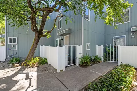 6816 Avenida Cala, Rohnert Park, CA 94928