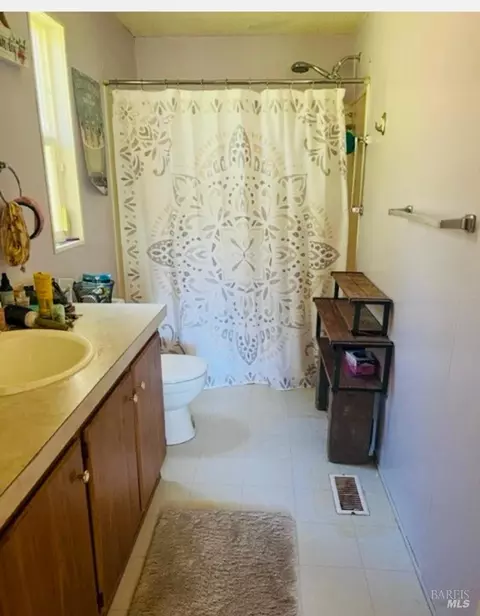 1607 Primrose Dr, Willits, CA 95490 photo 8