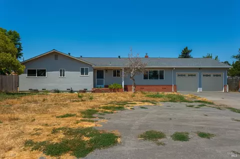 901 Ludwig Ave, Santa Rosa, CA 95407