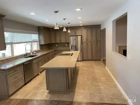 161 Marco Ln, Vacaville, CA 95688 photo 6