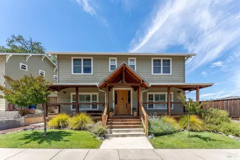 106 Polaris Ct, Cloverdale, CA 95425