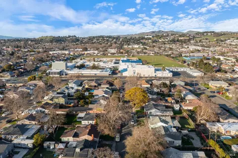 726 Cherrywood St, Vallejo, CA 94591 photo 4