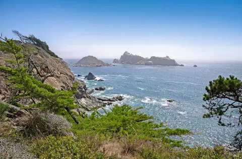 34700 S Highway 1, Gualala, CA 95445