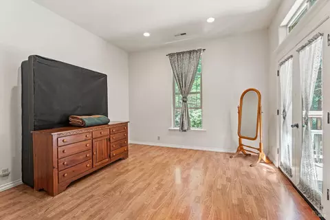 Bedroom - 27101 Bear Ter, Willits, CA 95490 photo 1 of 3