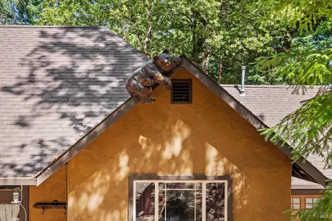 Exterior - 27101 Bear Ter, Willits, CA 95490 photo 2 of 8