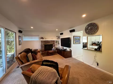 1441 Prentice Dr, Healdsburg, CA 95448 photo 9