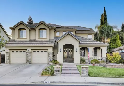 943 Rio Grande Dr, Vacaville, CA 95687