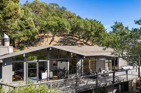33 Cushing Dr, Mill Valley, CA 94941