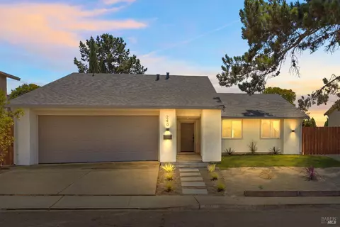 240 Baker St, Benicia, CA 94510