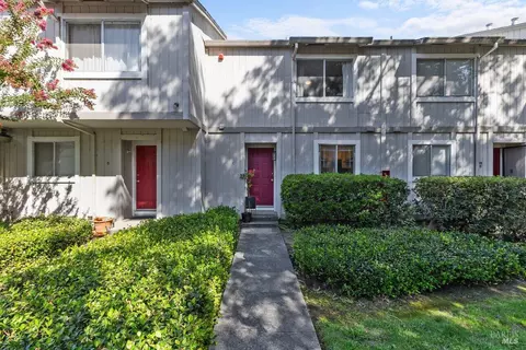 35 Front St #C, Healdsburg, CA 95448