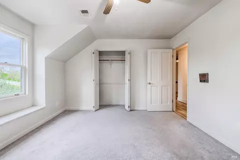 Bedroom - 6802 Grove St, Cotati, CA 94931 photo 4 of 8