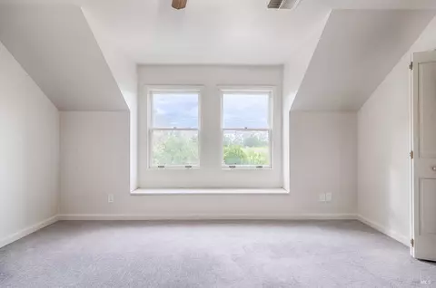 Bedroom - 6802 Grove St, Cotati, CA 94931 photo 5 of 8
