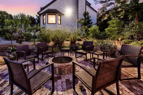 Exterior - 6802 Grove St, Cotati, CA 94931 photo 15 of 18