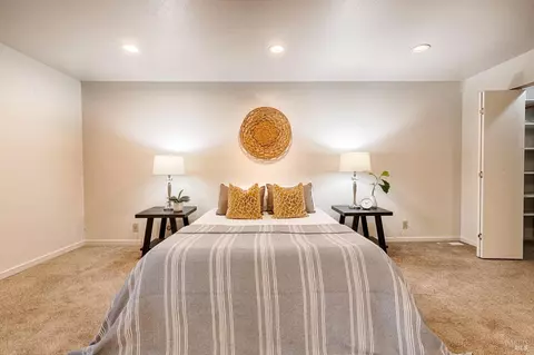 Bedroom - 6802 Grove St, Cotati, CA 94931 photo 7 of 8