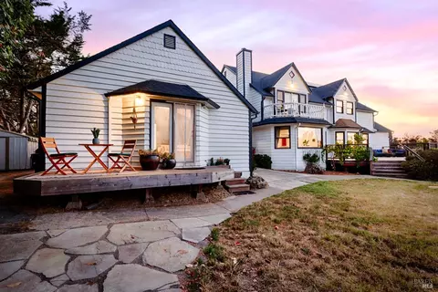 Exterior - 6802 Grove St, Cotati, CA 94931 photo 12 of 18