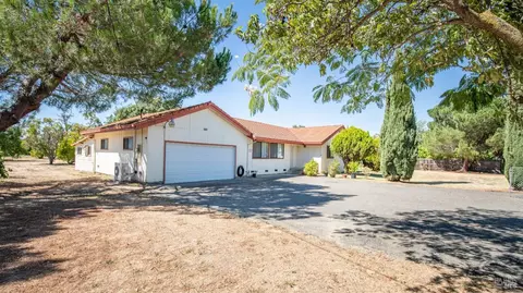 Exterior - 4433 Walters Rd, Fairfield, CA 94533 photo 5 of 25