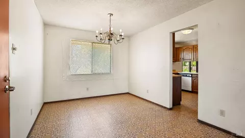 Dining - 4433 Walters Rd, Fairfield, CA 94533 photo 1 of 1