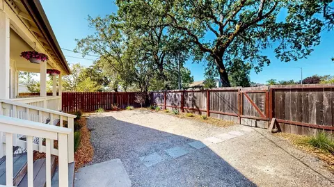 Exterior - 9246-9248 Starr Rd, Windsor, CA 95492 photo 4 of 24
