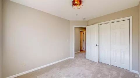Bedroom - 9246-9248 Starr Rd, Windsor, CA 95492 photo 10 of 17