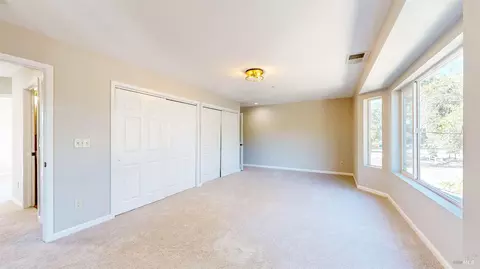 Bedroom - 9246-9248 Starr Rd, Windsor, CA 95492 photo 2 of 17