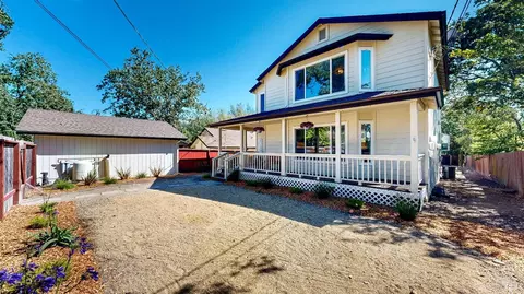 Exterior - 9246-9248 Starr Rd, Windsor, CA 95492 photo 3 of 24